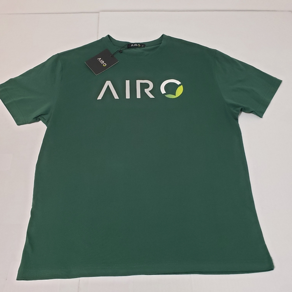 Airo short sleeve tshirt Men's xl green nwt